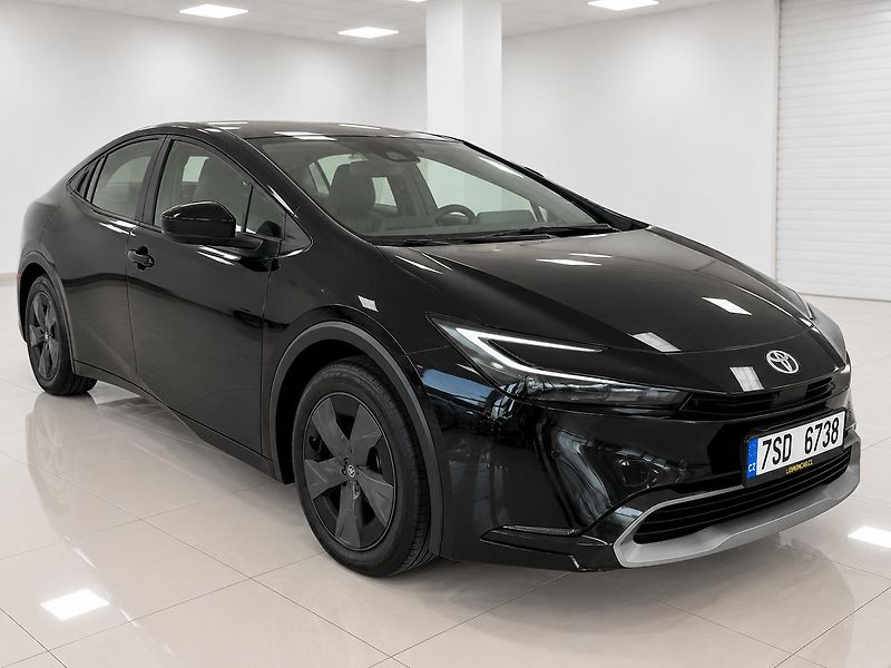 Toyota Prius (2024) - fotka 8 z 21