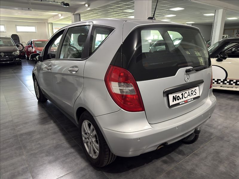 Mercedes-Benz Třídy A 1,7   i AUTOMAT TAŽNÉ ALU STK - fotka 4 z 28