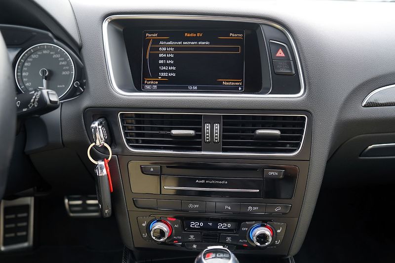 Audi SQ5 3.0 TDI Quattro/kůže/DSG/B&O - fotka 36 z 45