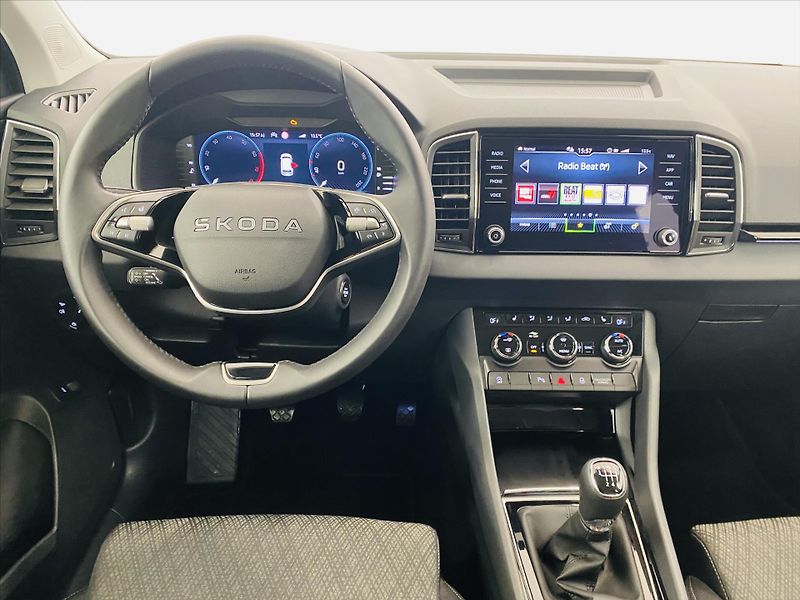 Škoda Karoq 1,5 TSI 110kW Top Selection - fotka 10 z 27