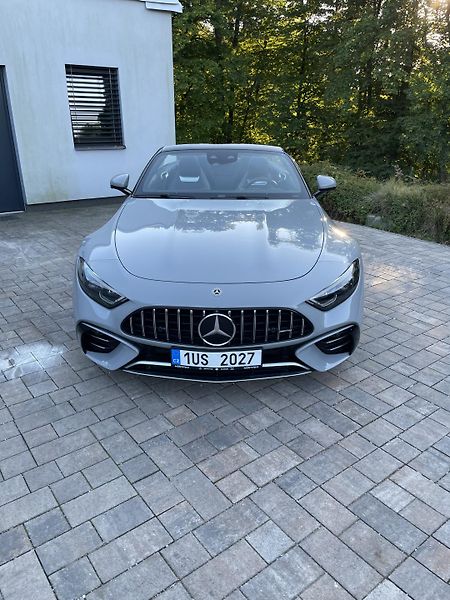 Mercedes-Benz SL (2022) 43 AMG - fotka 2 z 14