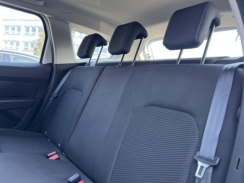 Dacia Duster 1.3TCe 4x4 PŮVOD ČR odp.DPH - fotka 20 z 34