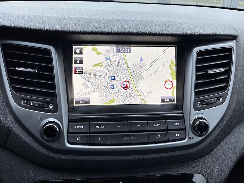 Hyundai Tucson 1.7CRDi 85kW TRIKOLOR PLUS  - fotka 19 z 23