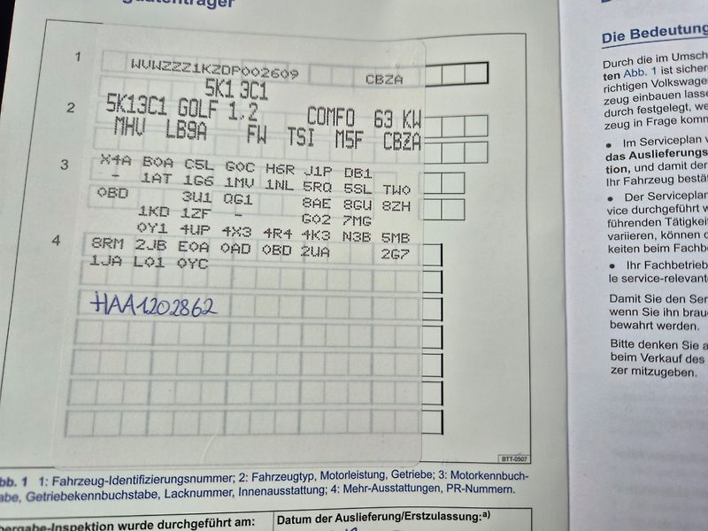 Volkswagen Golf (2012) 1.2 TSi - fotka 23 z 30