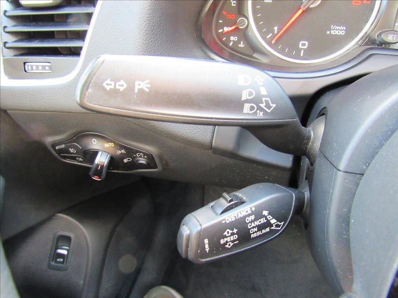 Audi Q5 2,0 TDi 140kW Quattro - fotka 24 z 30