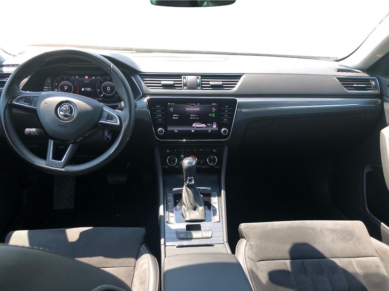 Škoda Superb COMBI 2.0 TSi DSG 7st. STYLE - fotka 5 z 30