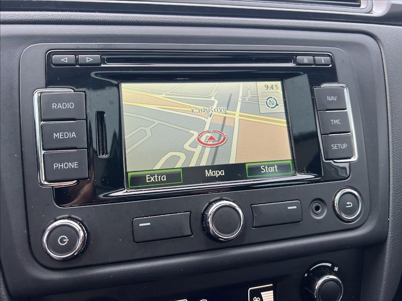 Škoda Rapid 1,6 TDi,Pano,DSG,TZ,Navi,DPH - fotka 17 z 21