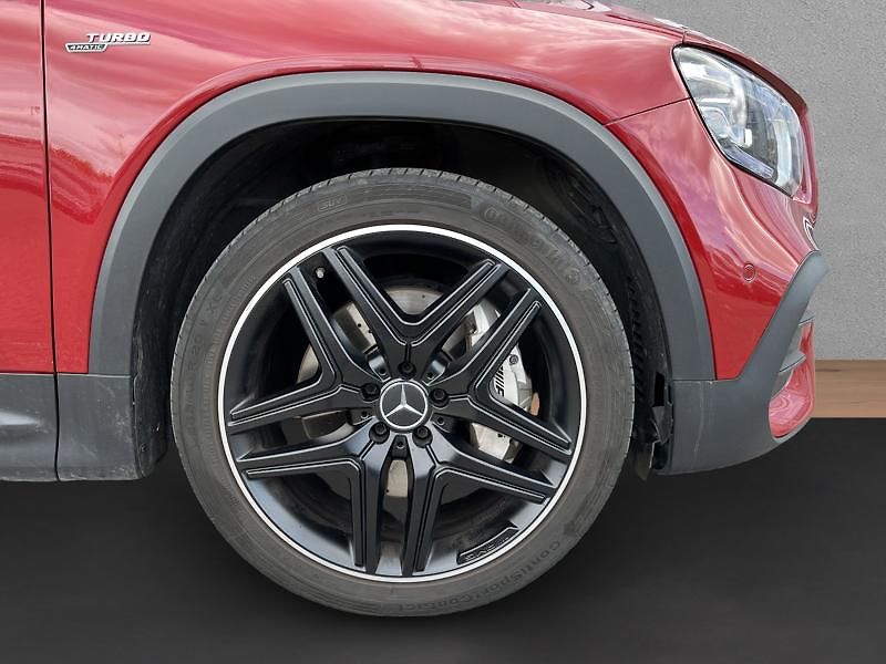 Mercedes-Benz GLB Mercedes-AMG 35 4MATIC Night - fotka 9 z 18