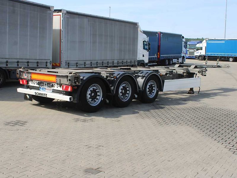 Schmitz Ostatní CARGOBULL SCB*S3D, ZVEDACÍ NÁP - fotka 3 z 16