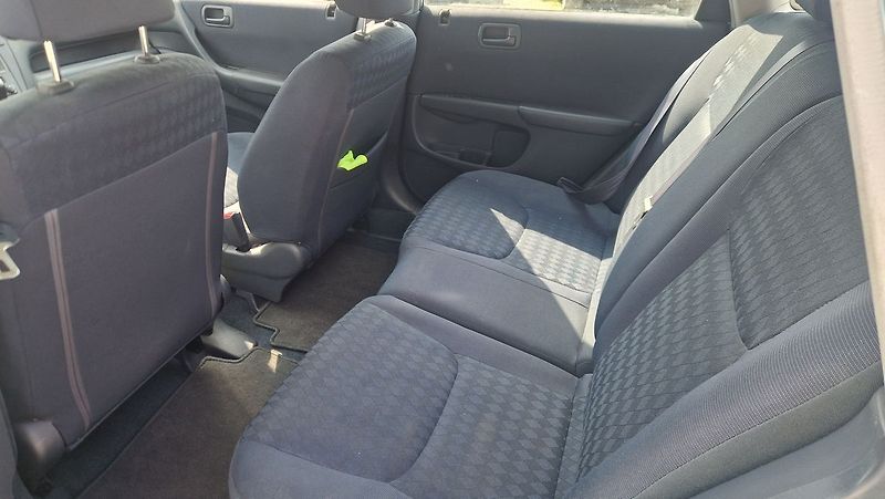 Honda Civic 1,4 16 V - fotka 10 z 11