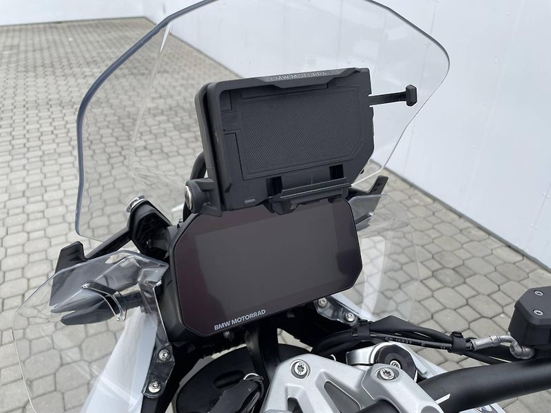 BMW (2025) R 1300 GS - fotka 15 z 17