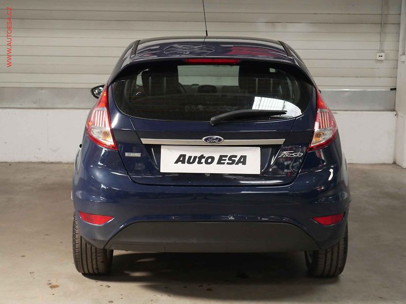 Ford Fiesta (2016) 1.0 EB, ČR - fotka 5 z 18