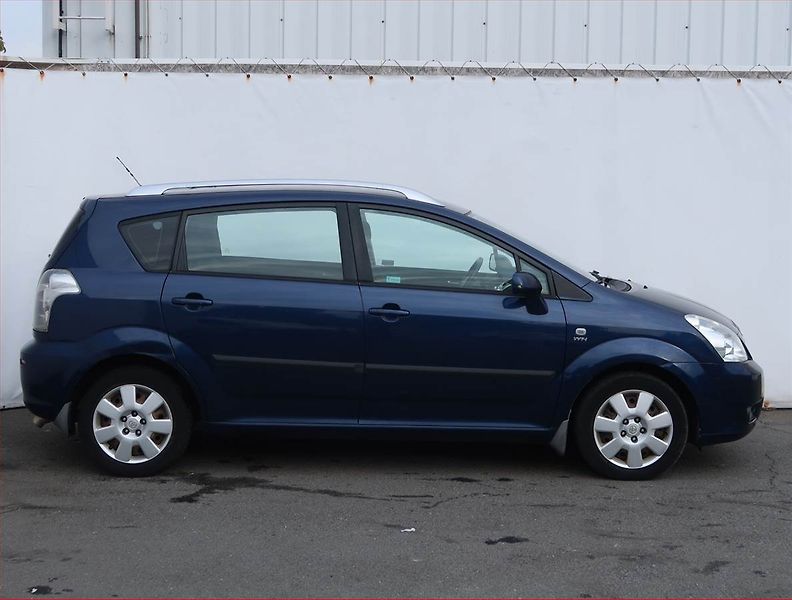 Toyota Corolla Verso (2004) 1.8, po STK, servisované - fotka 6 z 16