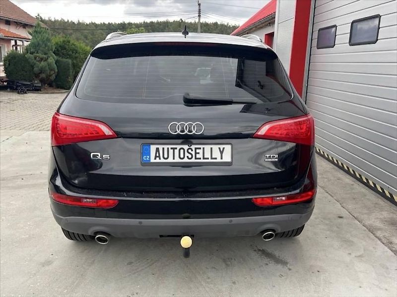 Audi Q5 3,0 TDI QUATTRO 176 kW TAŽNÉ - fotka 4 z 21