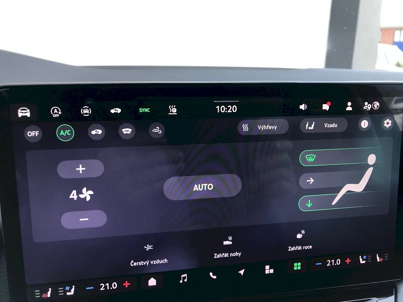 Škoda Octavia (2025) SELEC Exclusive TD 110/2.0 A7F - fotka 24 z 29