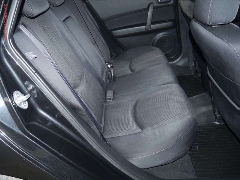 Mazda 6 (2011) 2.2 MZR-CD, Xenon, výhřev sed - fotka 10 z 19
