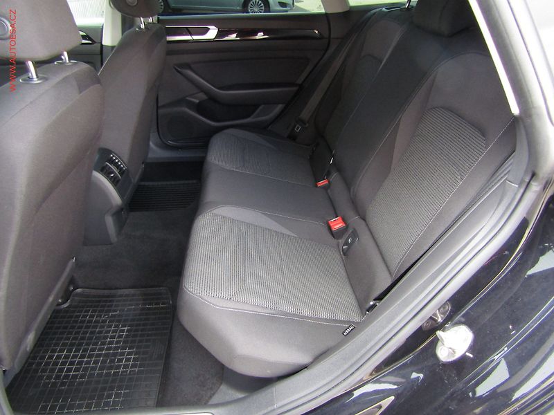 Volkswagen Arteon (2020) 2.0 TDi, ČR, DSG, LED, navi - fotka 10 z 20