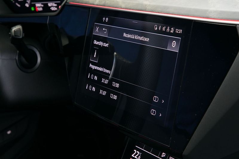 Audi e-tron 55 300kW Matrix Kessy Tažné - fotka 34 z 46