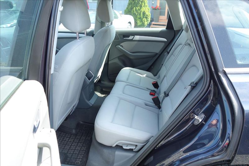 Audi Q5 2,0 TDi 120KW,S-TRONIC,QATTRO. - fotka 14 z 36