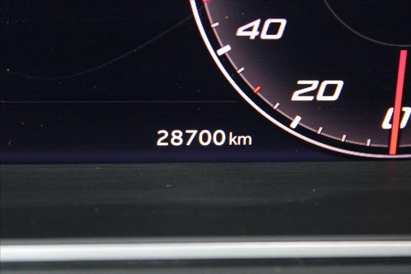 Seat Ateca 2,0 TDI  ČR,1.MAJ,A/T,4x4,FR - fotka 9 z 41