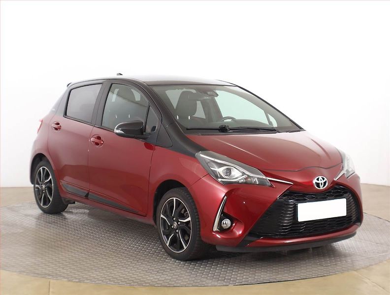 Toyota Yaris (2018) 1.5 Dual VVT-i, Tempomat - fotografie inzerátu