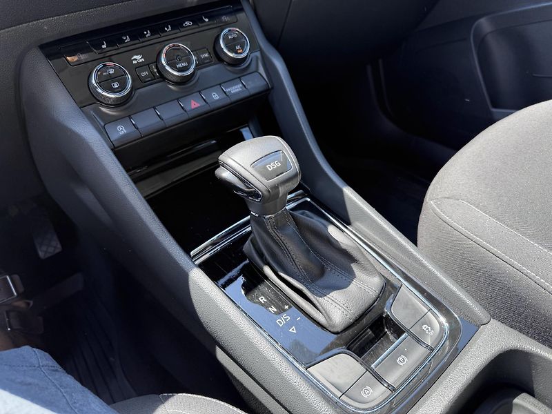 Škoda Karoq (2019) 1.5 tsi 110 kW/DSG/DPH - fotka 17 z 20