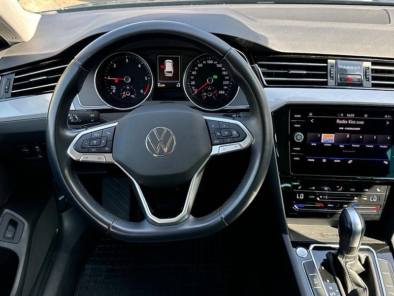 Volkswagen Passat Business 2.0 TDI 110 kW DSG Va - fotka 16 z 26