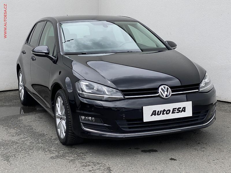 Volkswagen Golf (2014) 1.4 TSi, Highline, bixen - fotografie inzerátu