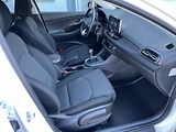 Hyundai i30 (2022) 1.5T-GDi 118kW SMART KAMERA - náhled 8