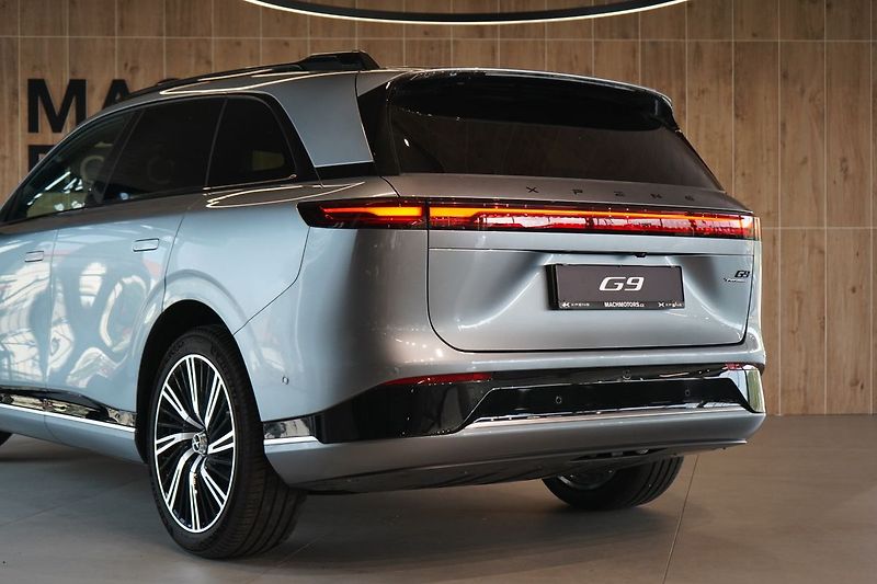 Xpeng G9 (2026) AWD Performance - 575 HP !!! - fotka 13 z 53