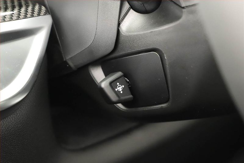 BMW X7 (2025) xDrive40d - fotka 19 z 31