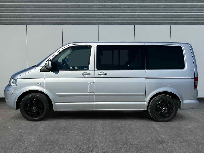 Volkswagen Multivan (2005) COMFORTLINE 2.5TDI CZ - fotka 4 z 16