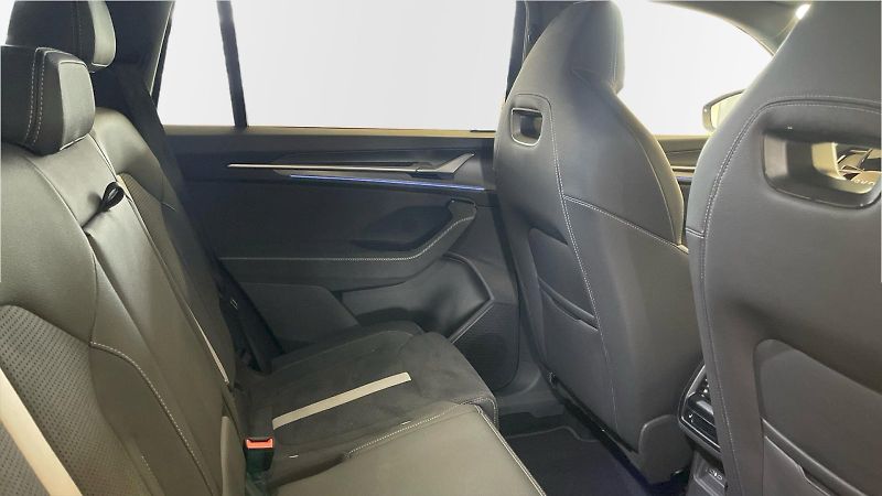 Škoda Kodiaq (2025) Sportline 2.0TDI 142kW DSG 4x4 - fotka 11 z 33