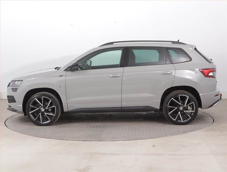 Škoda Karoq (2022) Sportline 1.5 TSI - fotka 3 z 16