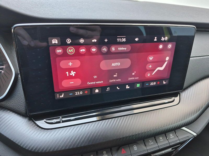 Škoda Octavia (2025) Sportline 1.5 TSI 110kW - fotka 19 z 28