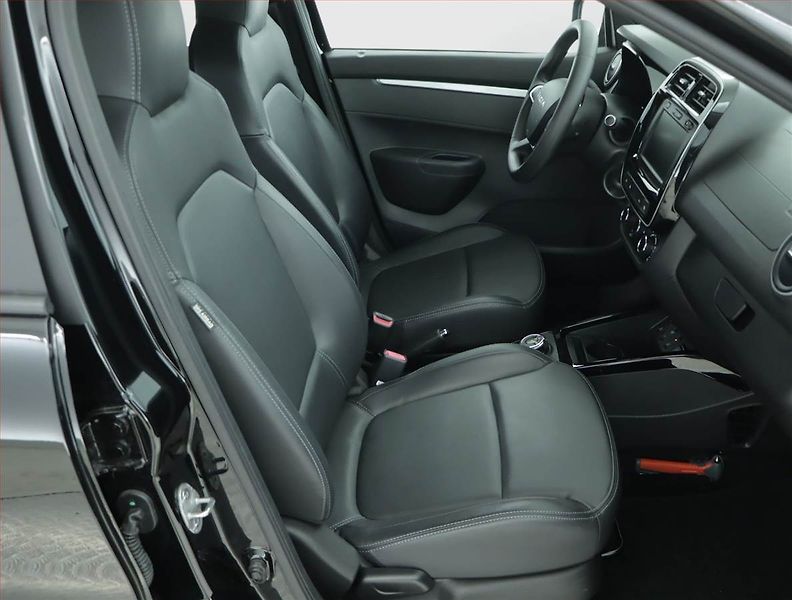 Dacia Spring (2023) Electric 45 (27 kWh), SoH 93% - fotka 9 z 15