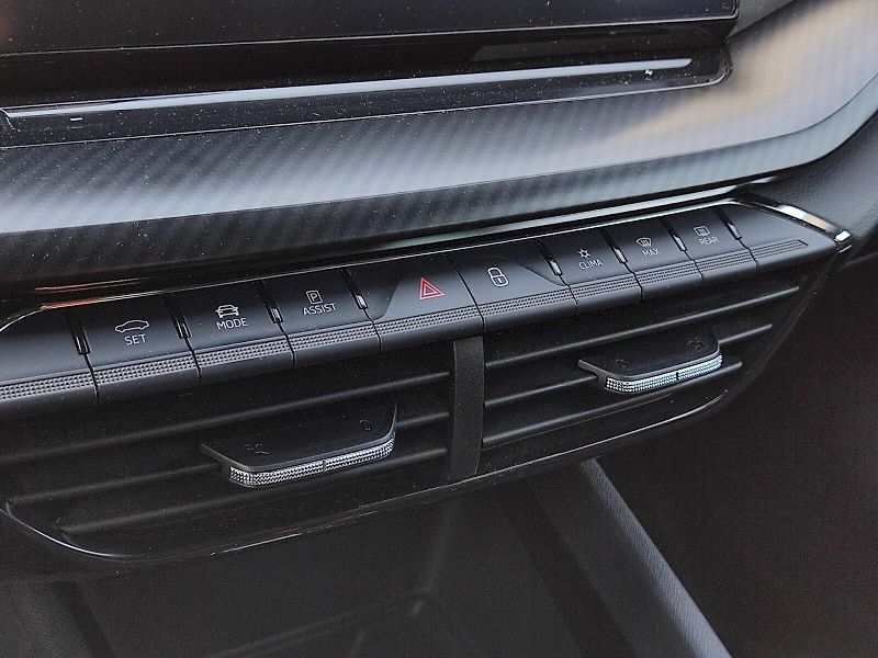 Škoda Octavia (2023) Combi RS 2,0 Tdi 147 Kw DSG - fotka 21 z 38