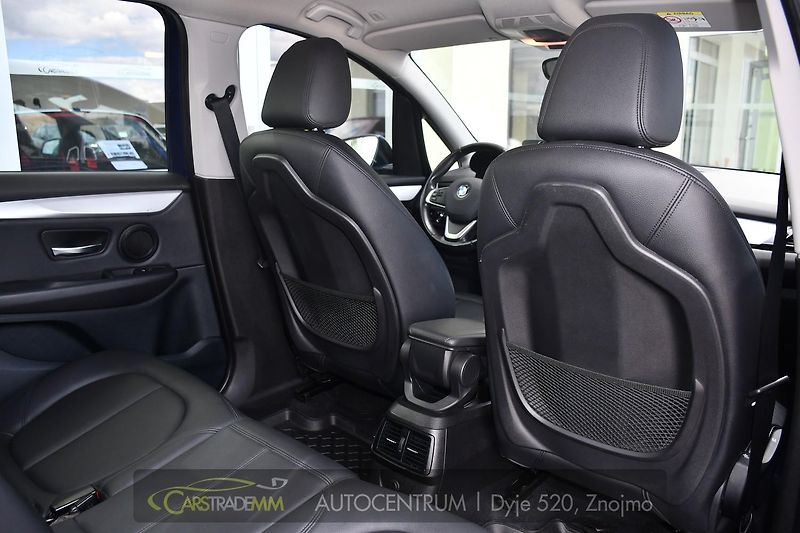 BMW Řada 2 218d GRAND TOURER NAVI PDC HUD - fotka 12 z 49