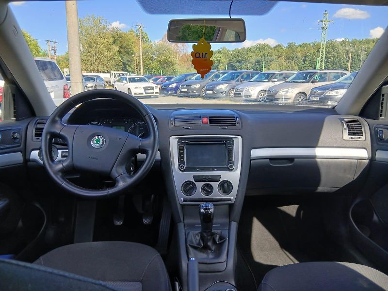 Škoda Octavia 2, 1.9 TDI, verze bez DPF - fotka 26 z 31