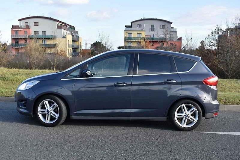 Ford C-Max druhé generace je povedené auto