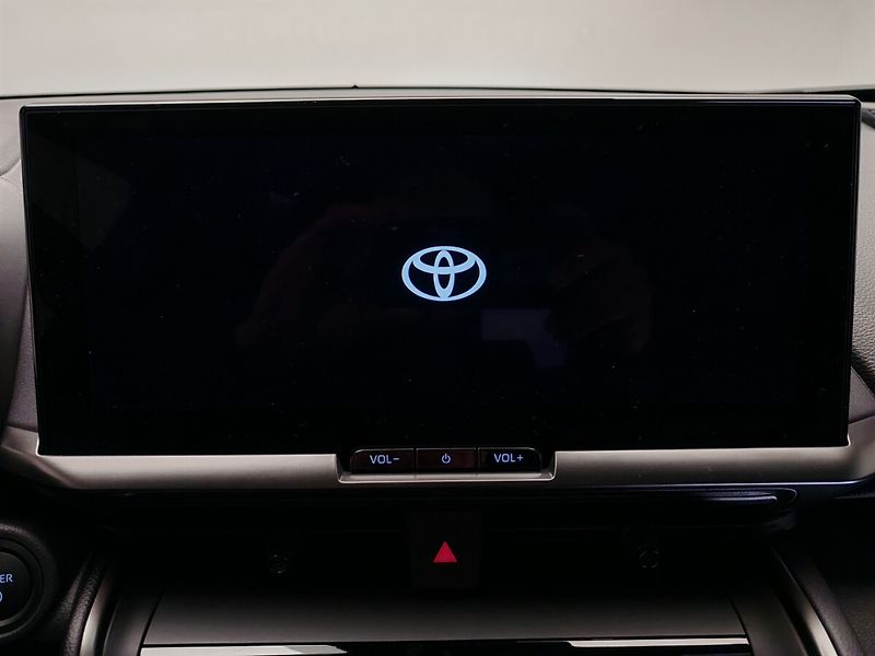 Toyota C-HR 2.0 Hybrid E-CVT Style - fotka 30 z 39