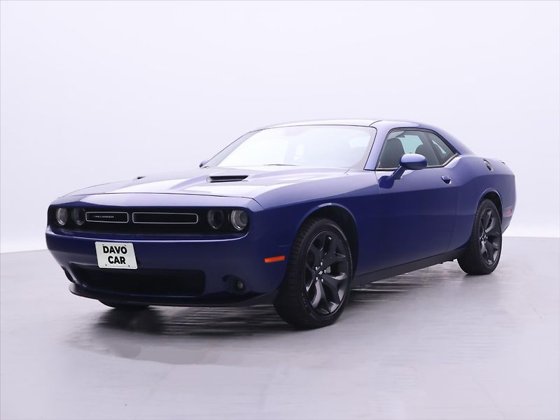 Dodge Challenger 3,6 V6 227kW Automat SXT - fotka 3 z 33