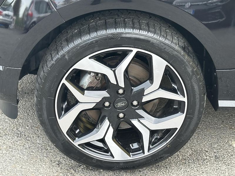Ford EcoSport (2023) 1.0EB/92kW *ST LINE* 1.Maj.  - fotka 38 z 41