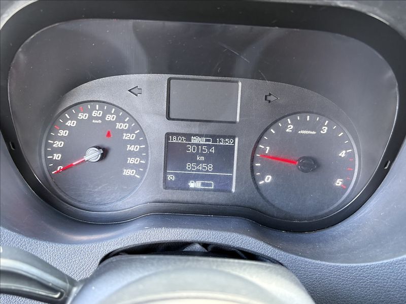 Mercedes-Benz Sprinter 2,0 CDI L2H2 1. MAJ CZ DPH - fotka 9 z 20
