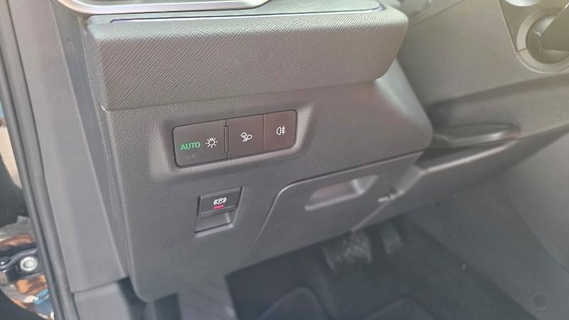 Škoda Kodiaq (2024) 2.0 TDI 142kW DSG 4x4 Exclusiv - fotka 29 z 51