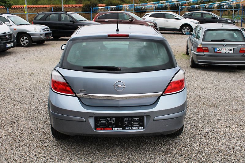 Opel Astra (2005) 1.4i 16V KLIMA EL. OKNA  ALU  - fotka 6 z 17
