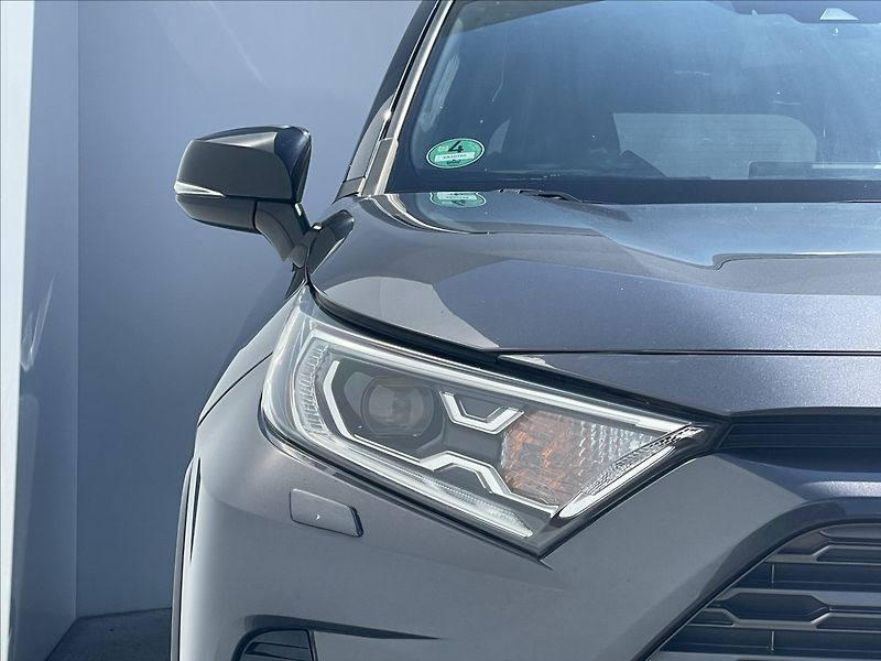 Toyota RAV4 2,5 Hybrid e-CVT Selection NAV - fotka 20 z 23