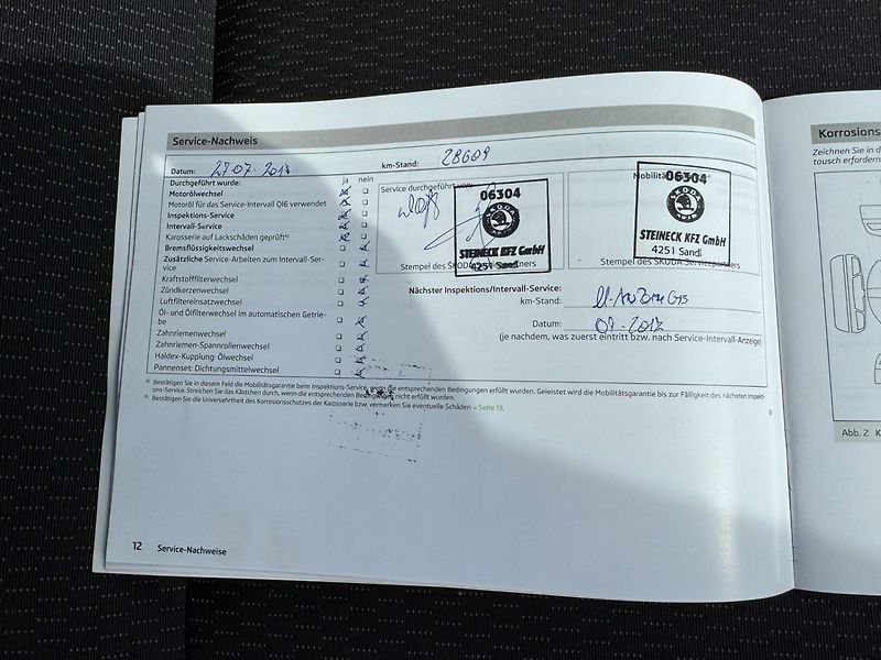 Škoda Rapid (2013) Ambition 1.2 TSI 63kW - fotka 30 z 36