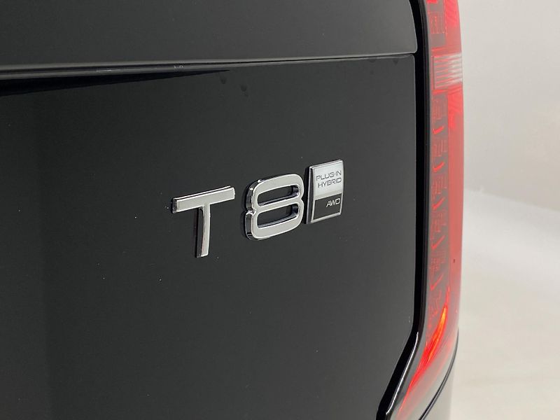 Volvo XC90 (2026) T8 AWD Plug-in BRIGHT PLUS 7m - fotka 21 z 71
