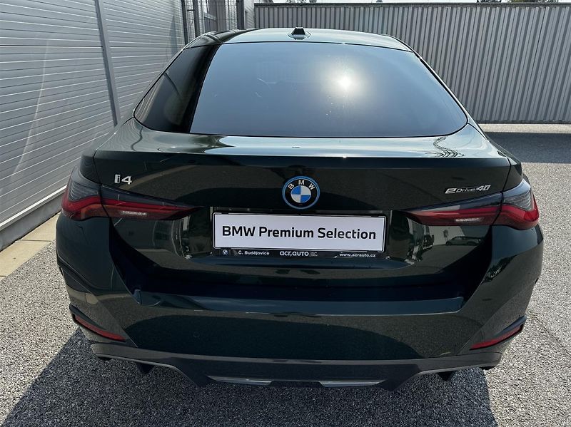 BMW i4 eDrive40 - fotka 8 z 13